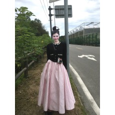 批发kumikumi千金风套装黑色镶钻<b class='q'>长袖</b>外套女秋季高腰粉色蓬蓬裙两件套