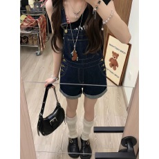 批发小个子背带裤<b class='q'>女</b>夏季薄款2026新款设计感小众宽松减龄学生牛仔<b class='q'>短裤</b>