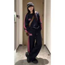 批发美式复古运动服套装女<b class='q'>春</b>秋休闲学院风条纹卫衣裤子宽松显瘦两件套