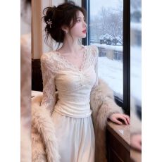 批发纯欲风性感蕾丝花边v领长袖<b class='q'>t</b><b class='q'>恤</b>女秋冬bm风<b class='q'>紧身</b>短款内搭辣妹风上衣
