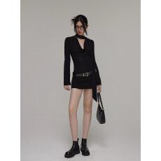 批发美式辣妹连衣裙女秋季设计感小众御姐风长袖黑色包臀短<b class='q'>裙子</b>