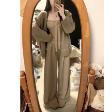 批发三件套<b class='q'>女</b>2025秋冬新款慵懒风长袖针织开衫裹胸背心高腰显瘦阔腿<b class='q'>裤</b>