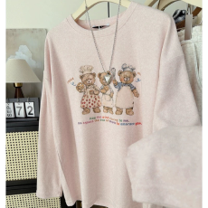 批发<b class='q'>厨师</b>小熊甜美可爱宽松薄款雪花棉亲肤上衣韩系简约长袖T恤衫女