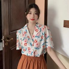 批发西装领碎花短袖衬衫女装夏季2026新款法式复古<b class='q'>轻熟</b>风别致开衫上衣
