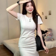 批发2026年夏美式圆领甜辣妹纯欲连衣裙小众设计感短袖T恤<b class='q'>包臀</b>裙女