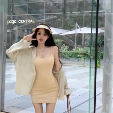 批发<b class='q'>女装</b>纯欲风吊带连衣裙2026年新款女夏季收腰显瘦包臀短裙子