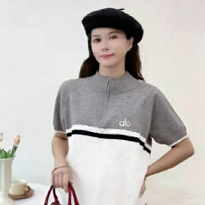 批发2026年夏季新款百搭时尚美式复古立领半开拉链刺绣撞色短袖