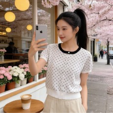 批发2026年夏季新款百搭时尚洋气甜美减龄圆领波点针织拼色短袖<b class='q'>开衫</b>