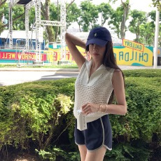 批发2026年夏季新款百搭时尚洋气高领拉链松弛感镂空针织背心