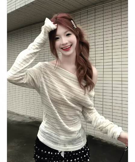 원본 은 실크 천 사이즈 충분히 추가 핏 스타일 충분하다. 루즈핏 슬림해 보이는 비스듬한 어깨 스트라이프 자외선 차단 블라우스