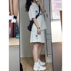 批发元气少女休闲减龄<b class='q'>运动服</b>套装女夏季美式<b class='q'>宽松</b>翻领短袖POLO衫两件套