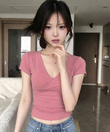 1 1 모달 한 부서 십자가 V넥 긍정적 인 어깨 반팔 티셔츠 여성 여름 순수한 욕망 핫걸 몸매 가꾸기 슬림해 보이는 쇼트 스타일 맨위