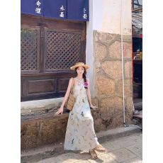 批发kumikumi法式蝴蝶撞色挂脖吊带<b class='q'>连衣裙</b><b class='q'>女</b>装夏季宽松休闲A字裙长<b class='q'>裙</b>