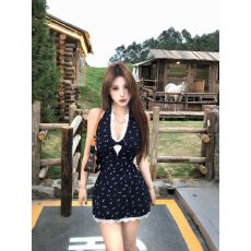辣妹v领蕾丝碎花裙法式无袖挂脖连衣裙女夏季修身收腰包臀短裙子