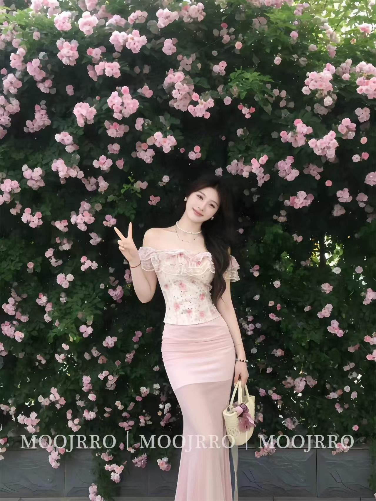 가슴 패드 플러스 네리 프랑스식 연꽃 잎 꽃무늬 패치워크 오프숄더 분기 가짜 바람 망사 타이트 스커트 치마 세트
