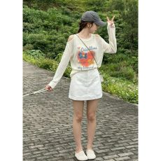 批发休闲<b class='q'>运动</b>套装女夏季宽松轻薄防晒罩衫长袖T恤简约百搭短裙两件套