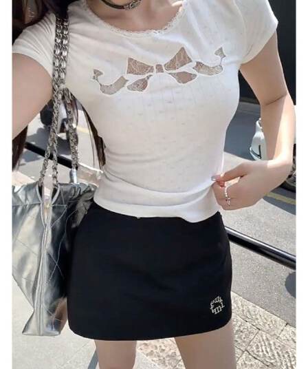 주간 고양이 품질 빨간색 반신 스커트 여성 여름 새로운 디자인 센스 핫걸 하이웨이스트 슬림해 보이는 타이트 스커트 미니 스커트