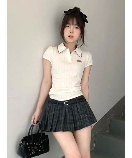 화이트 V넥 레이스업 리본 반팔 셔츠 티셔츠 여성 여름 새로운 꼬집기 허리 작은 셔츠 학원 스타일 쇼트 스타일 맨위