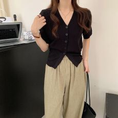 批发夏季新款女装御姐2026年时尚V领性感短款开衫<b class='q'>名媛</b>风小外套外搭ins