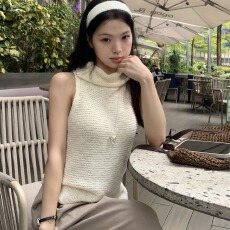 批发<b class='q'>韩版</b>高智感堆堆领无袖背心针织衫女2026新款夏季外穿内搭显瘦上衣