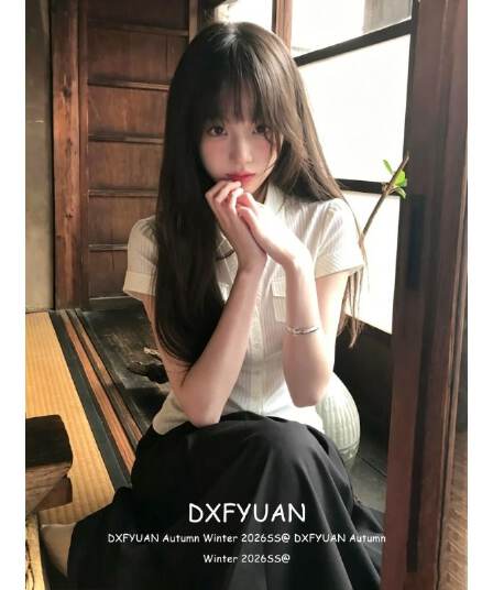 원본 자카드 스트라이프 아메리칸 질감 센스 셔츠 반팔 여성 여름 긍정적 인 어깨 POLO 셔츠 몸매 가꾸기 맨위