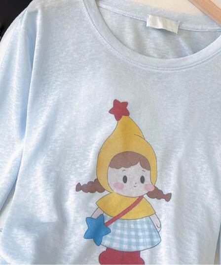 눈꽃 면 만화 프린트 긴팔 티셔츠 여성 새로운 여름 얇은 스타일 블라우스 루즈핏 라운드 넥 맨위