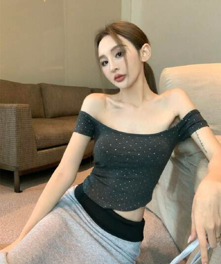 260 그램 사람들 면 모달 오프숄더 검정색 도트 무늬 프린트 몸매 가꾸기 슬림해 보이는 핫걸 백리스 짧은 맨위
