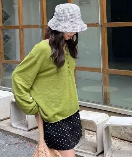한 부서 녹색 라운드 넥 긴팔 니트 스웨터 여성 가을 겨울 캐주얼 느긋한 바람 루즈핏 슬림해 보이는 다용도 느슨함 센스 맨위