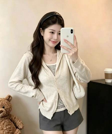 배색 한 부서 스트라이프 후드 페이크 레이어드 긴팔 니트 스웨터 여성 가을 새로운 Chic 디자인 센스 스웨터 맨위