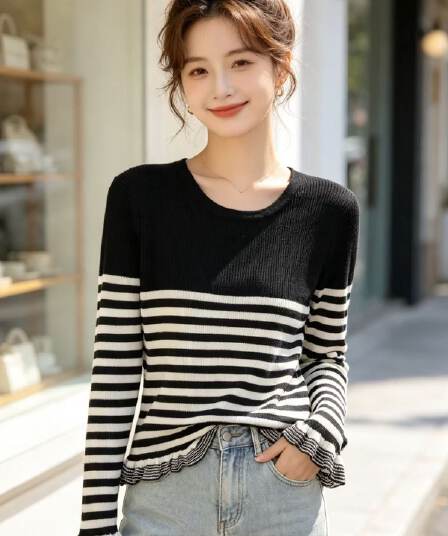 2026 패션 라운드 넥 배색 스트라이프 구덩이 기사 슬림해 보이는 프릴 풀오버 긴팔