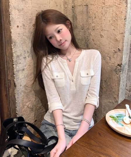 165 그램 눈꽃 면 직장 바람 패션 다용도 고급 센스 편안함 통기성 중간 소매 티셔츠 여성 가을 캐주얼 바람 맨위
