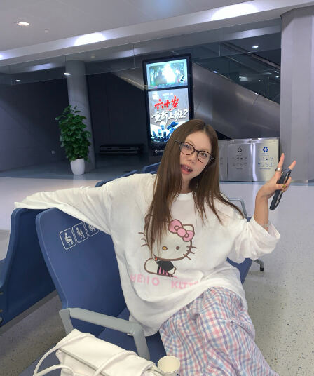 실사 정가 느긋한 바람 세트 만화 프린트 긴팔 티셔츠 여성 가을 체크무늬 캐주얼 바지 투피스 세트