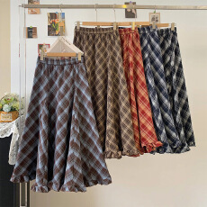 批发巨好看的2026年格纹下摆荷叶边半身裙女春季松紧腰垂感长款a字裙