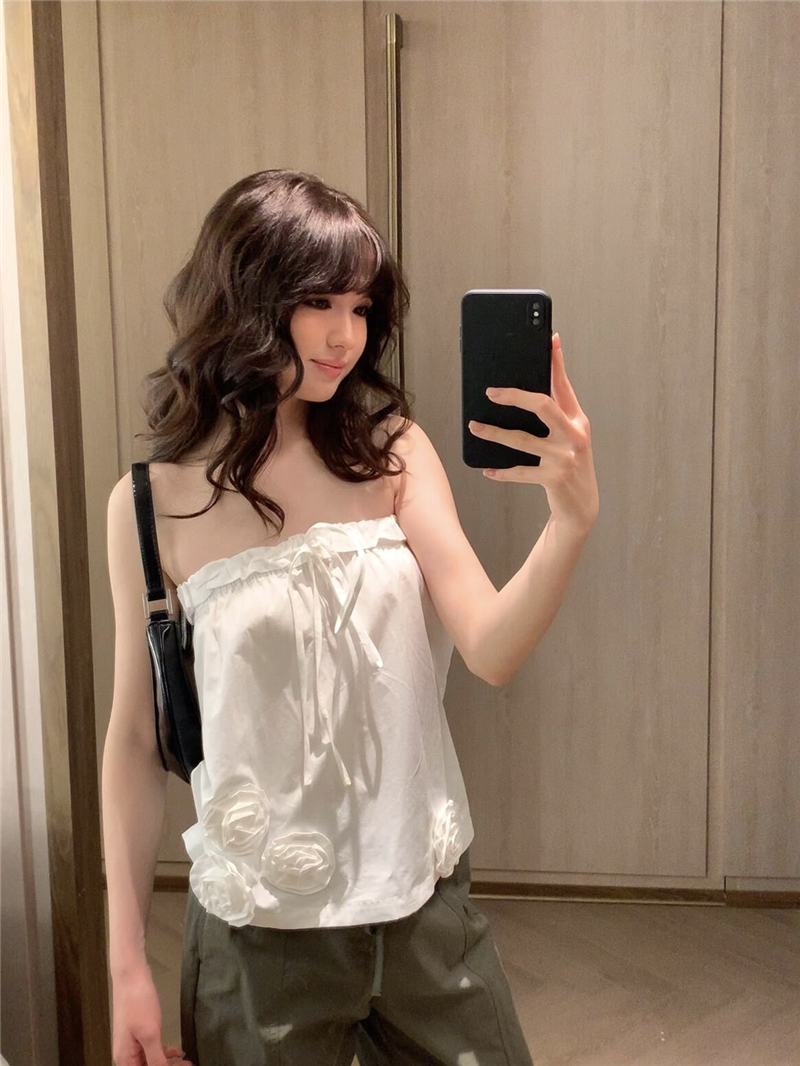 행침 목 미니 스커트 둘 착용 3 차원 꽃 디자인 센스 볼륨 측면 펌프 로프 튜브탑 맨위