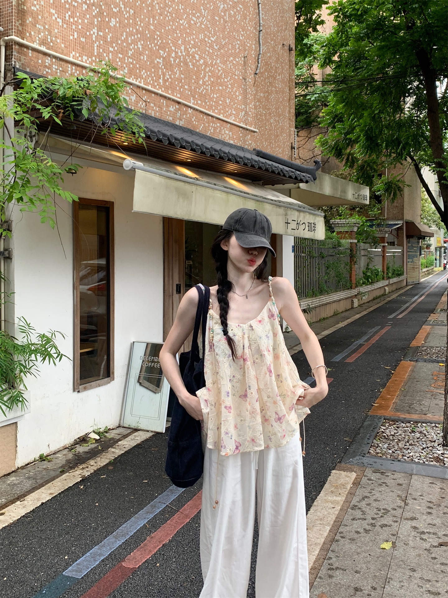 휴가 바람 루즈핏 외출용 맨위 나비 슬립 디자인 센스 조끼 여성 여름