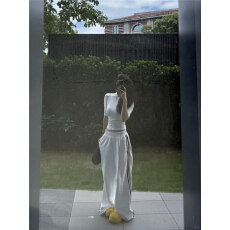 批发夏季百搭小众设计款简约风<b class='q'>圆领</b><b class='q'>T</b><b class='q'>恤</b>短袖上衣休闲宽松时尚阔腿长裤