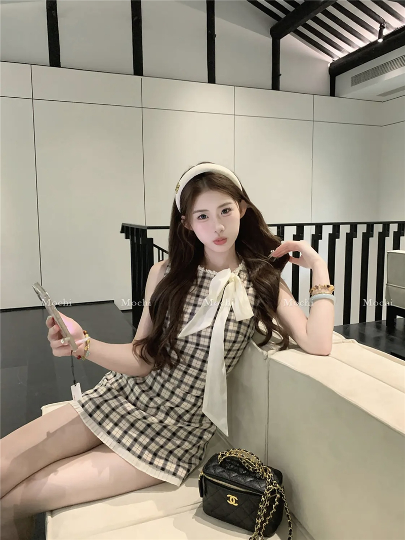 FA36011# 麻吉麻吉罗马千金蝴蝶结绑带格子背心连衣裙夏季收腰短裙  服裝批發女裝批發服飾貨源