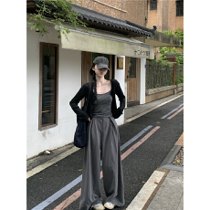 批发韩系设计感长袖开衫条纹背心<b class='q'>吊带</b>秋季新款甜辣时尚套装