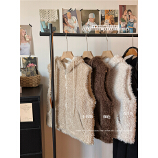 批发实拍实价！仿羊羔毛连帽马甲保暖皮毛加厚一体减龄坎肩叠穿外套女