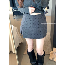 批发设计感简约百搭显瘦A字毛呢短裙<b class='q'>裙裤</b>开叉裙波点裙