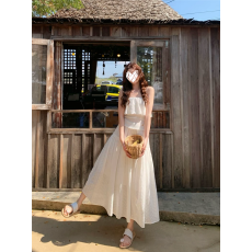 批发清迈假日~韩系淡颜温柔上衣+半裙高质感显瘦气质<b class='q'>两件</b>套