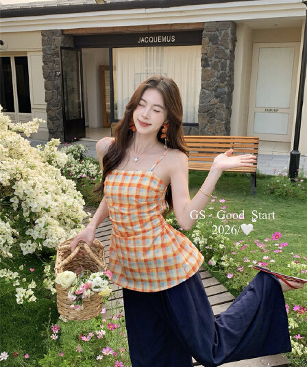 밝은 소녀 군중 속에서 독점적 인 c 조금 디스플레이 화이트 햇빛 주황색 여름 달콤함 배색 체크무늬 허리 수축 슬립 작은 셔츠