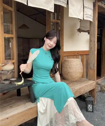 실사 정가 비스 도시 봄 노래 국풍 새로운 중식 비스듬한 襟 스탠드 칼라 민소매 슬림해 보이는 속치마 치파오 치마 세트