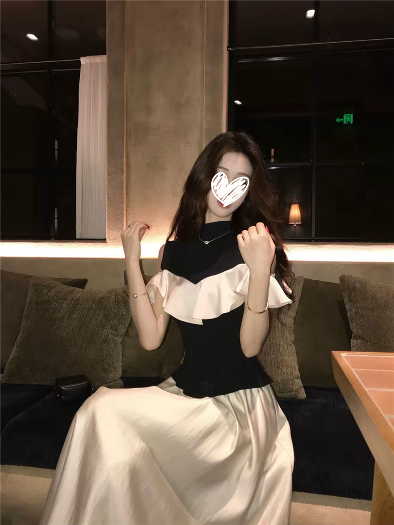 밤 물론 矜 부드러운 디자인 센스 배색 니트 패치워크 프릴 맨위 새틴 반신 스커트 여성 투피스 세트