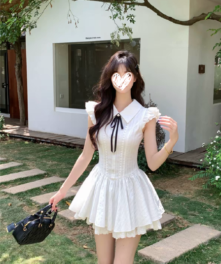 기타 한 작은 물고기 悸动 청춘 화이트 달콤함 소녀 슬림해 보이는 디자인 센스 여성 드레스 작은 날다 소매 퍼프 스커트