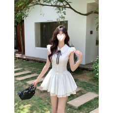 批发越韩小鱼 悸动青春 白色甜美少女显瘦设计感<b class='q'>连衣裙</b>女小飞袖<b class='q'>蓬蓬裙</b>
