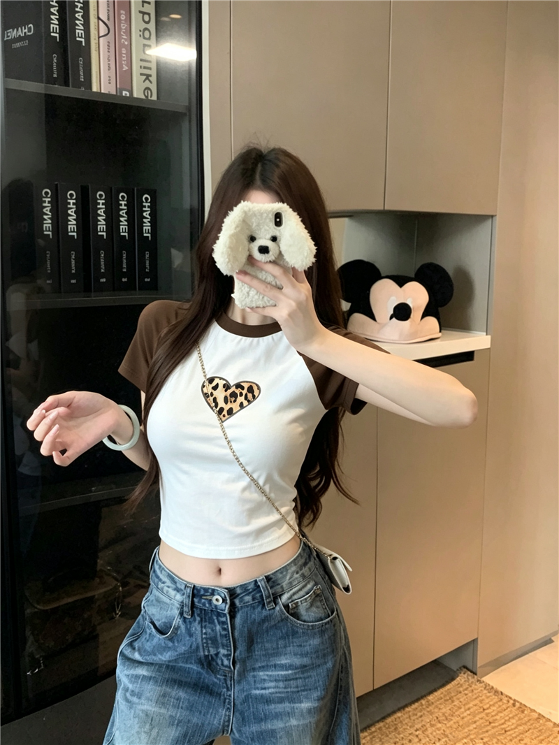 奶甜豹纹爱心印花撞色紧身短款高腰辣妹短袖百搭T恤   服裝批發女裝批發服飾貨源