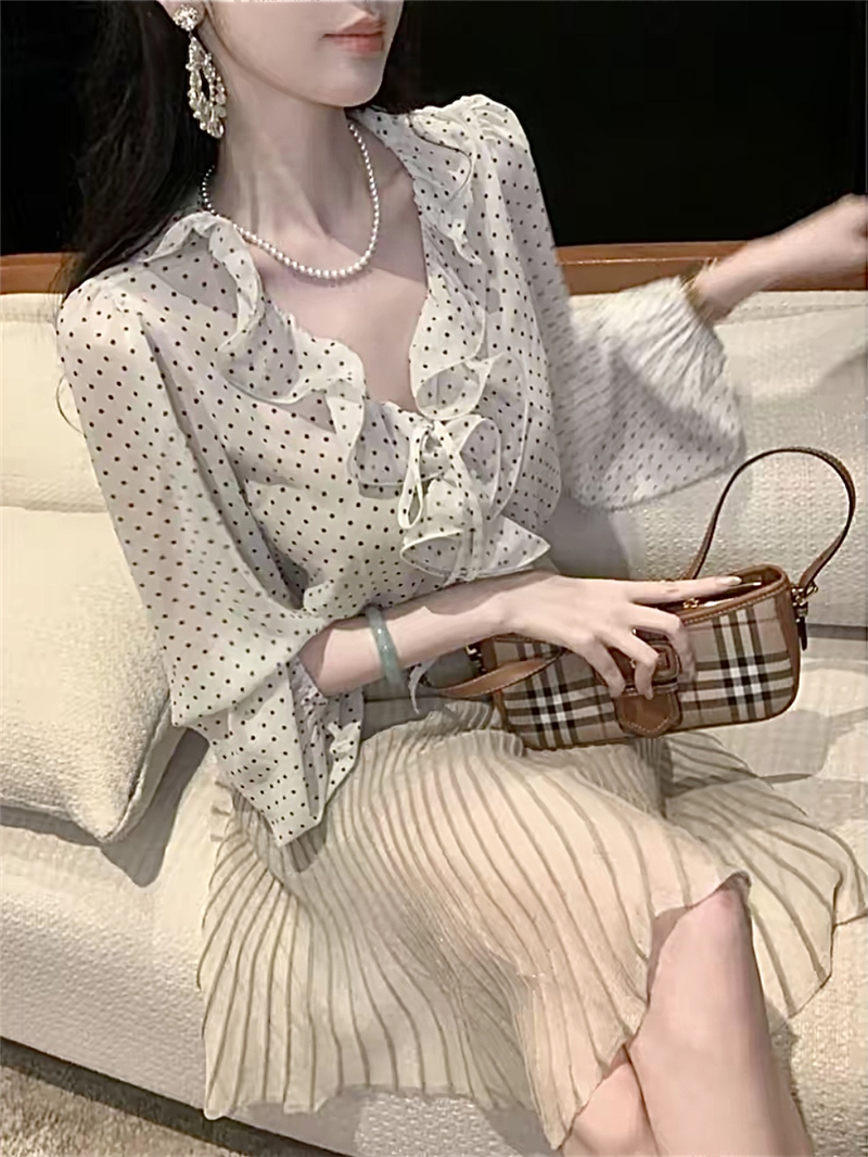 浪漫立体荷叶边复古波点长袖衬衫曼妙身姿丝光百褶半身裙两件套 服裝批發女裝批發服飾貨源