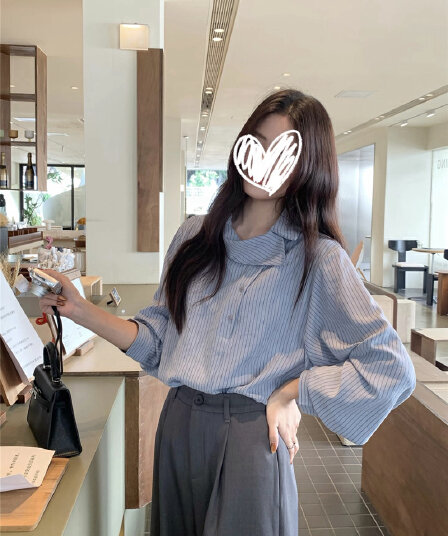 가을 켜기 새로운 세로 줄무늬 비스듬한 버클 출퇴근 캐주얼 긴팔 여성 셔츠 가을 루즈핏 작은 대중 디자인 센스 셔츠