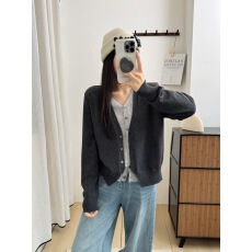 批发韩系气质灰色v领假两件针织<b class='q'>开衫</b>女秋冬老钱风毛衣上衣潮
